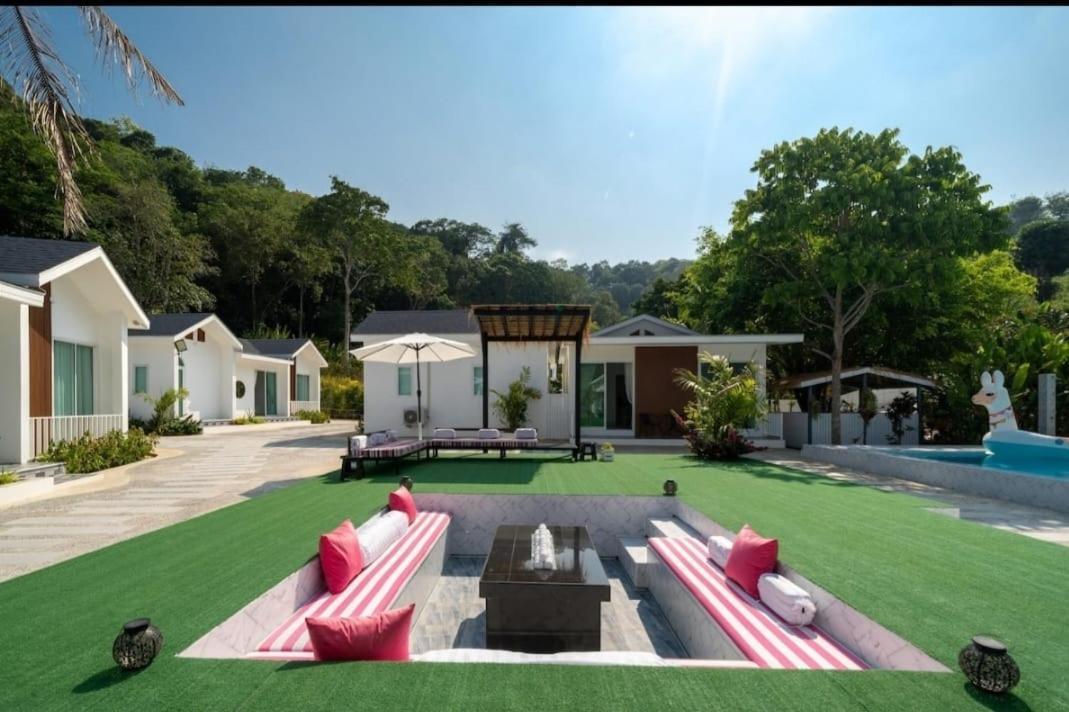 Tropical Oasis Aoyon House Holiday home Ban Ao Makham