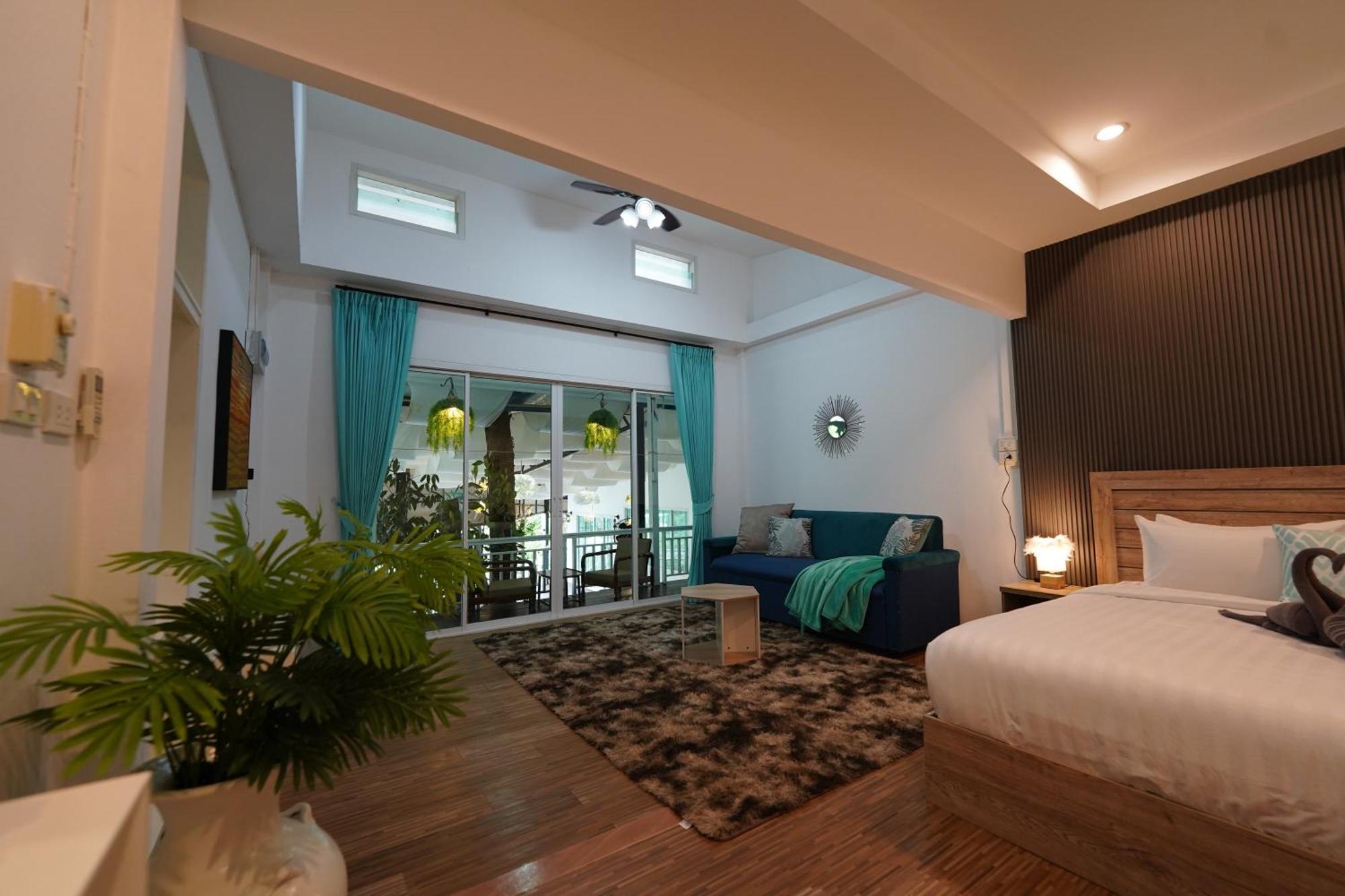 Holiday home Tropical Oasis Aoyon House