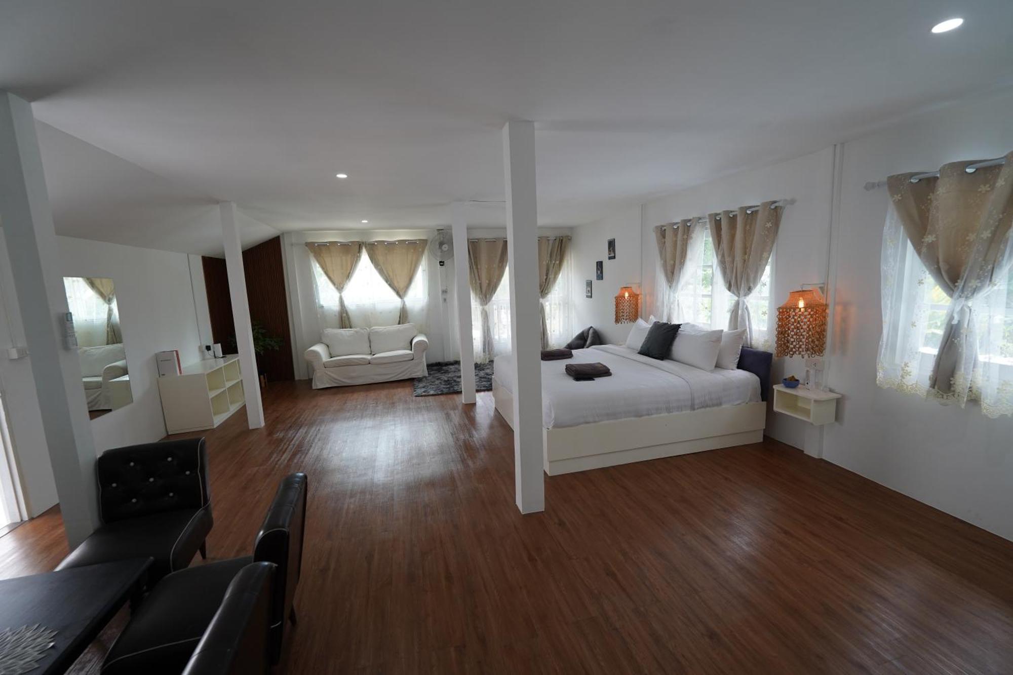 Tropical Oasis Aoyon House Holiday home