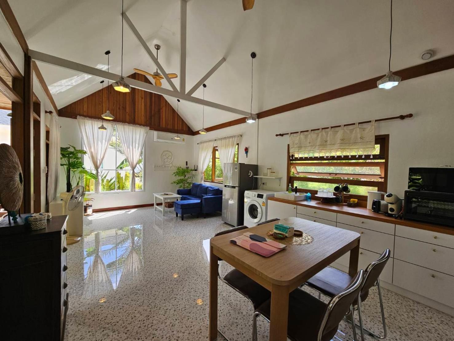 Holiday home Tropical Oasis Aoyon House *