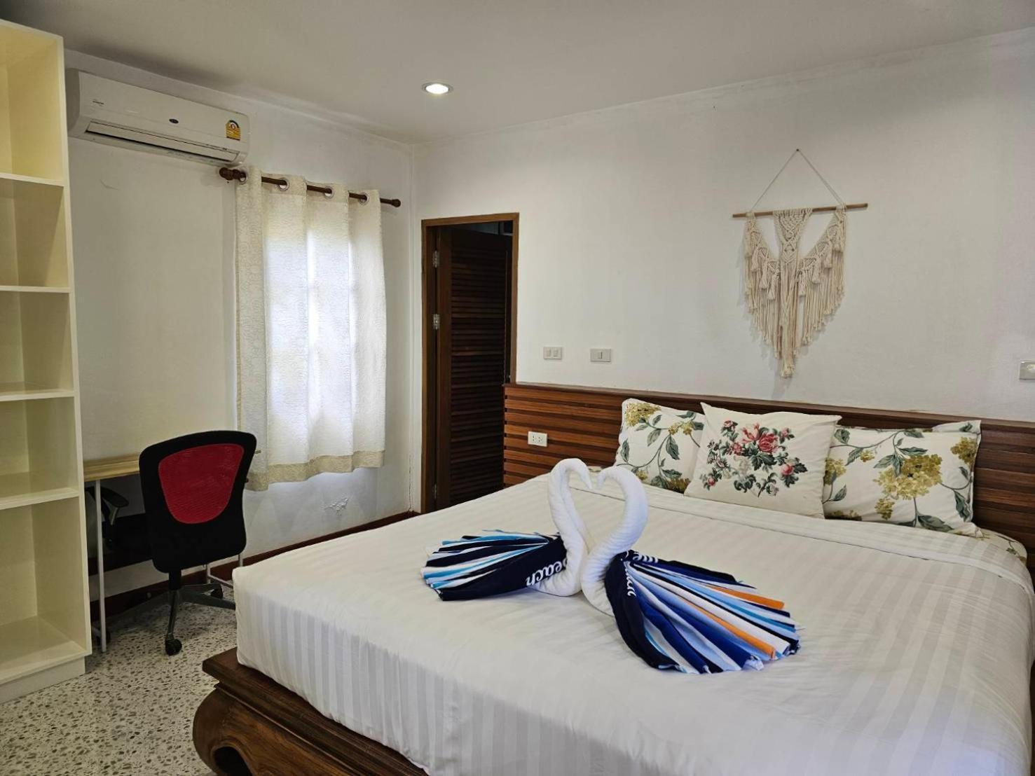 Holiday home Tropical Oasis Aoyon House *